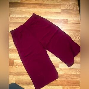 ☀️ Ambiance Apparel size Large
new condition